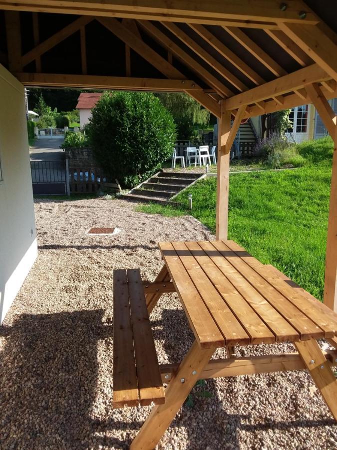 Pouligney-Lusans Appartement Lumineux, Calme Et Panoramique !! מראה חיצוני תמונה